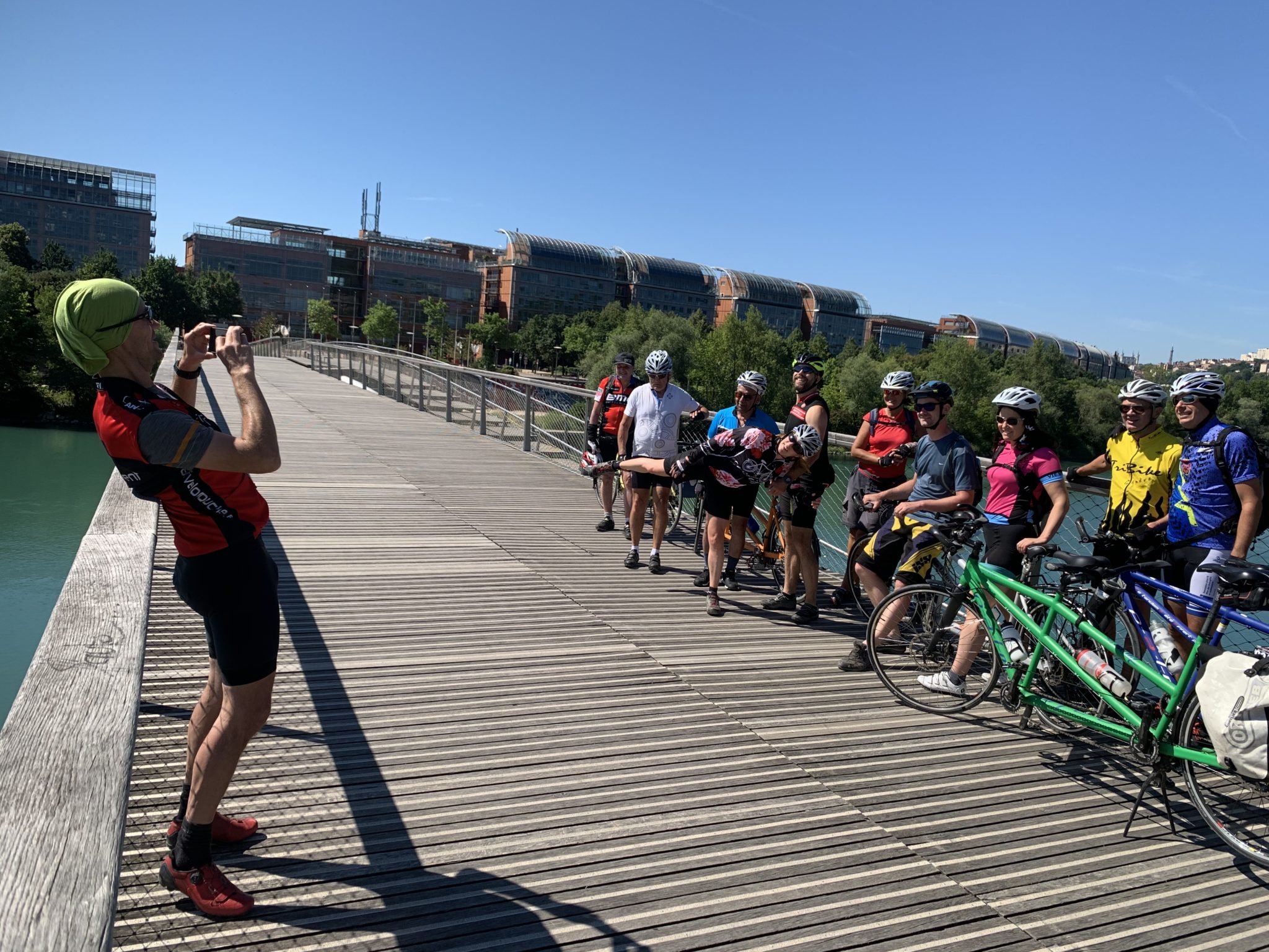 sur le pont à Lyon